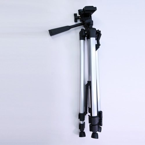 WT-330A Aluminum Professional Tripod Stand For Camera & Mobile 4.5f